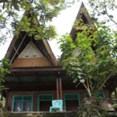 Laster Jony'S Tuktuk Siadong Bagian luar foto